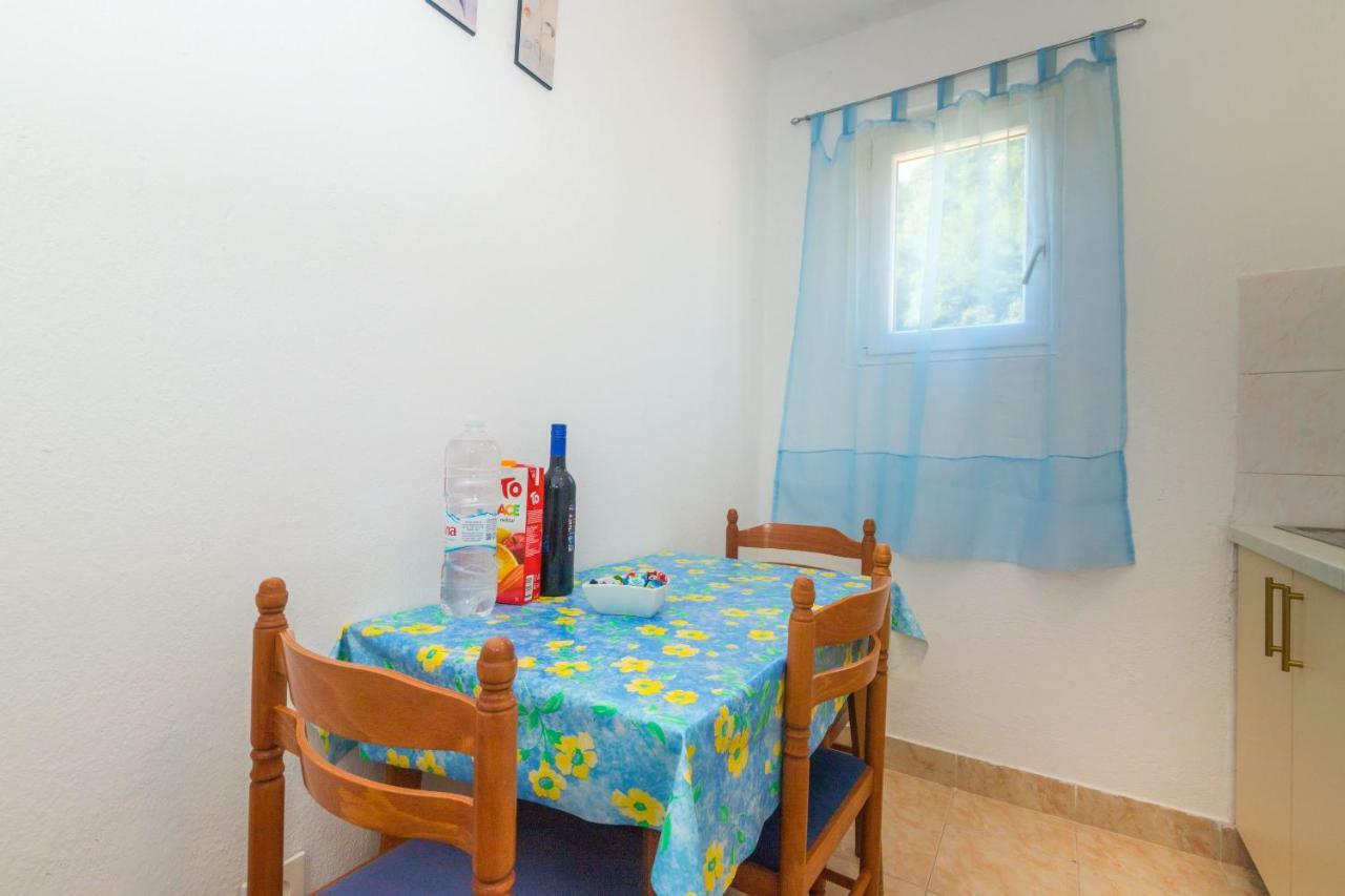Apartments Robinzon Petar Gdinj Quarto foto